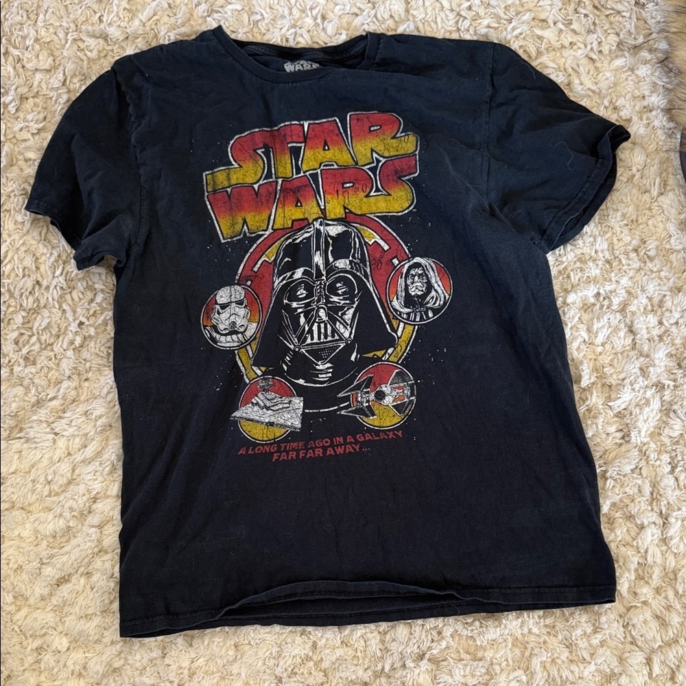 Vintage Star Wars Black Short-Sleeve Tee with Red & Yellow Graphic
